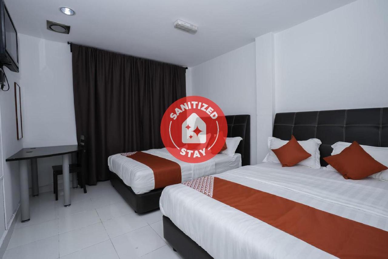 Oyo 988 Malawati Ria Hotel Kuala Selangor Bagian luar foto